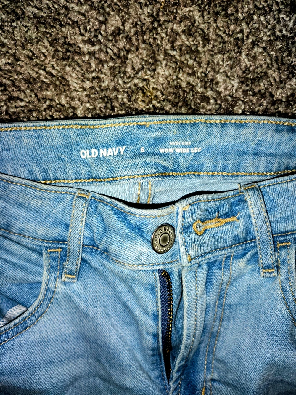 Old Navy Women’s Light Blue Wide Leg Jeans